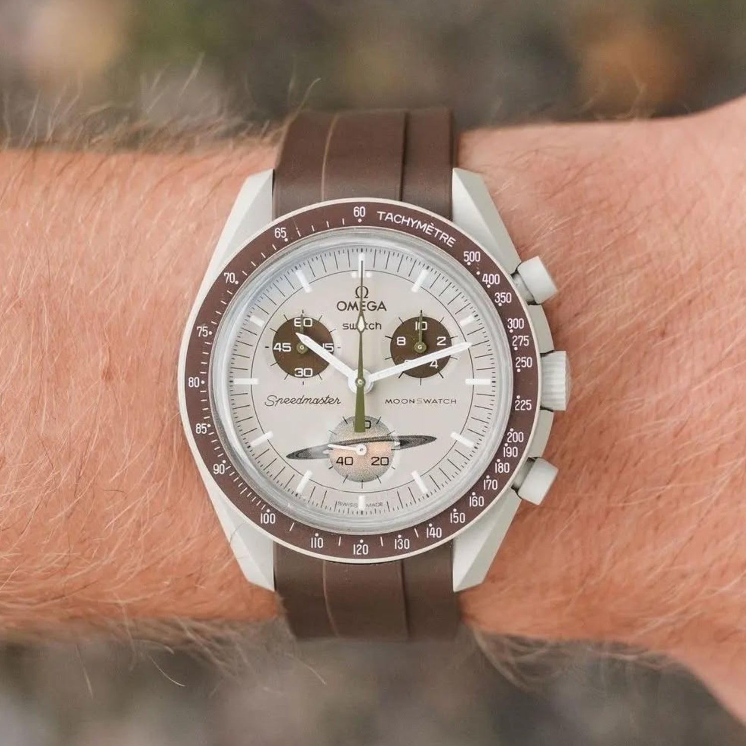 Pulseira de borracha - Para missão a Saturno | Omega X Swatch | MoonSwatch - Marrom